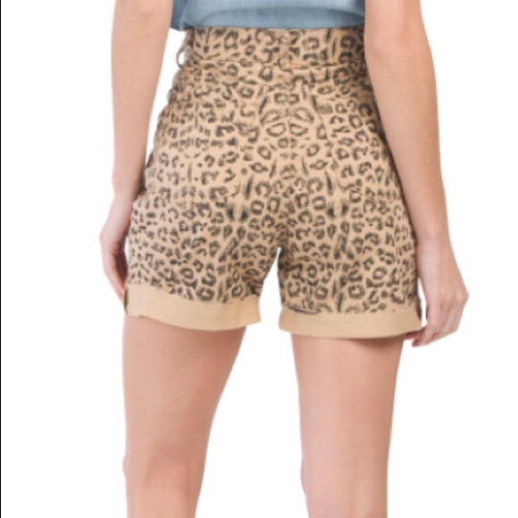 SALE 🔥 Free People Animal Print High Rise Vintage Look Shorts NEW - Picture 8 of 9